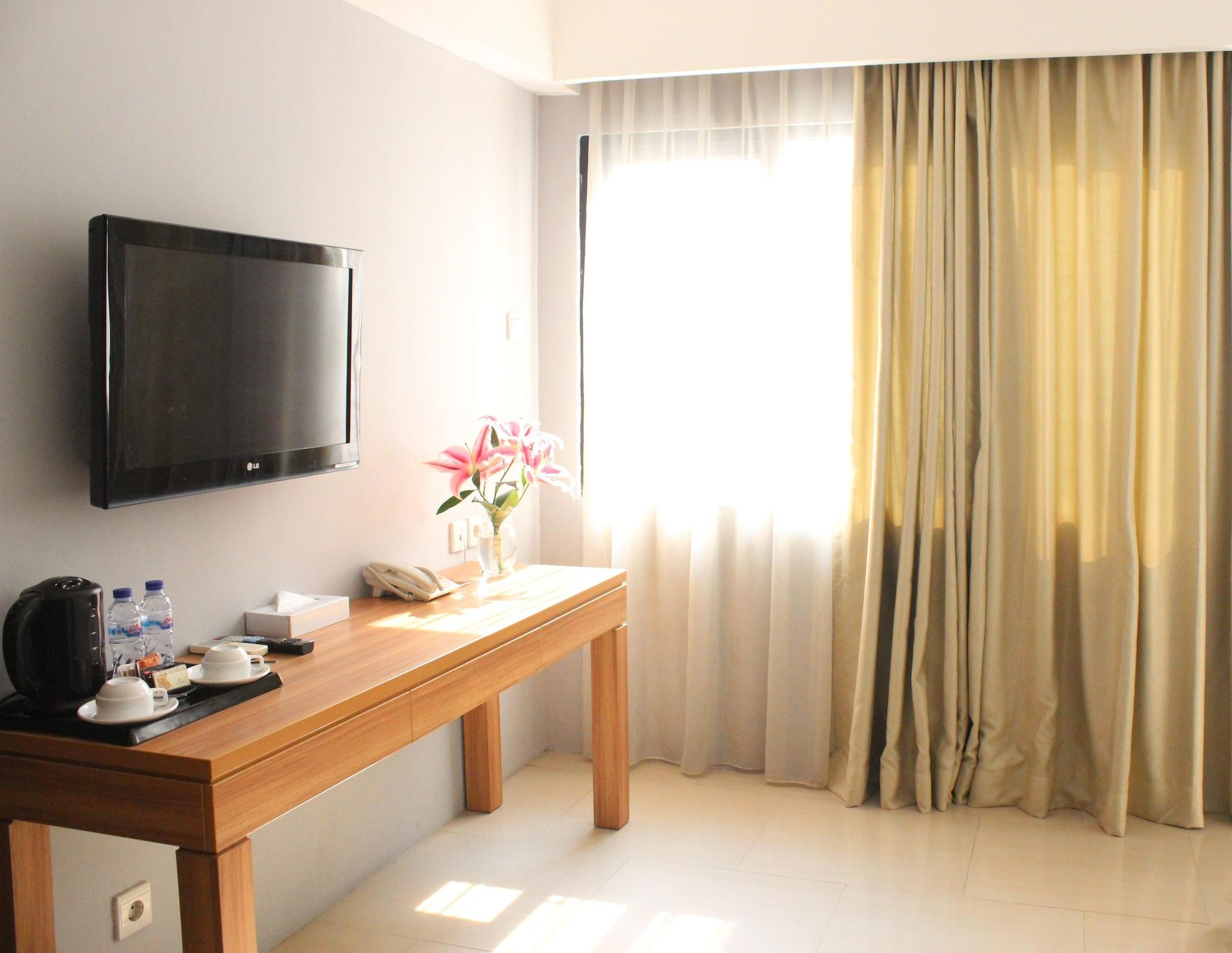 Hotel Sahid Mutiara Karawaci Tangerang Esterno foto