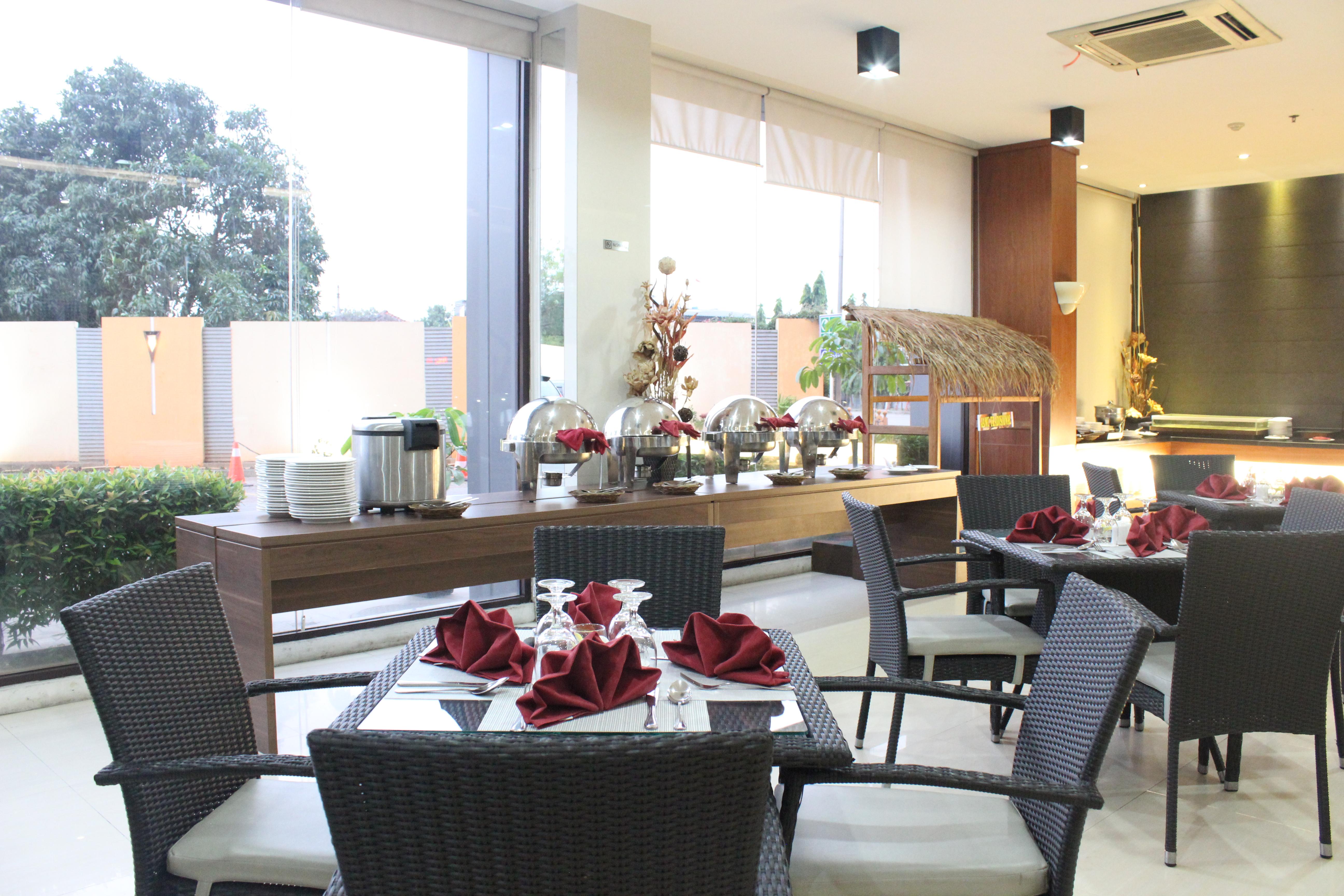 Hotel Sahid Mutiara Karawaci Tangerang Esterno foto