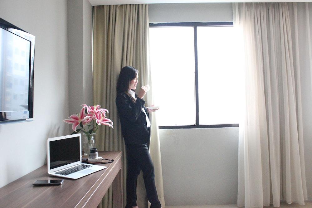 Hotel Sahid Mutiara Karawaci Tangerang Esterno foto