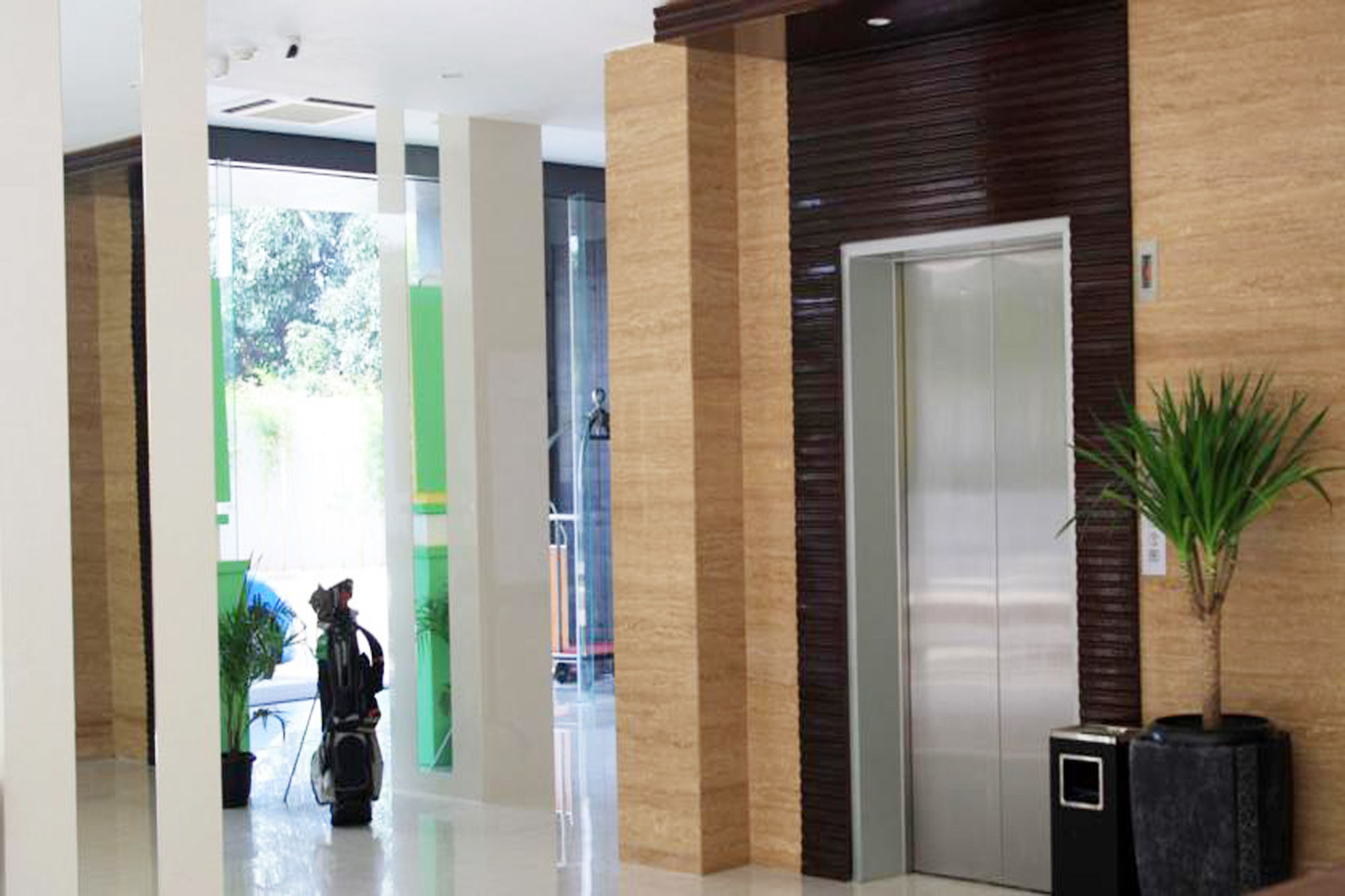 Hotel Sahid Mutiara Karawaci Tangerang Esterno foto
